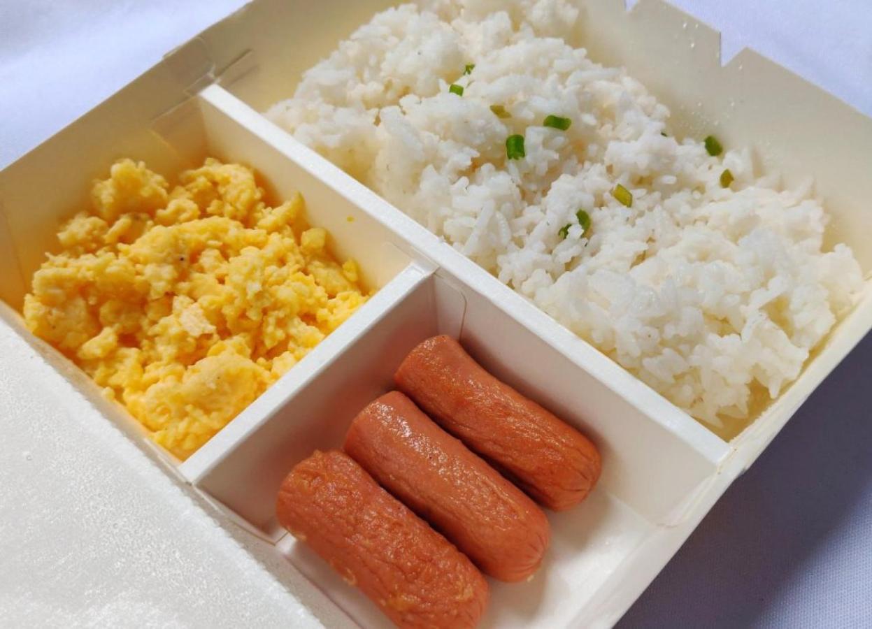 Paranaque City 马尼拉国际机场一号航站楼附近红门旅馆酒店 外观 照片